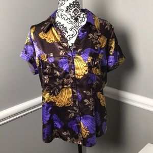 Button up tee BCBG Max Azria XL flower blouse